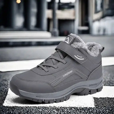 Chaussures d'hiver orthopédiques avec doublure fourrée pour garder les pieds chauds