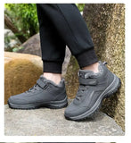 Chaussures d'hiver orthopédiques avec doublure fourrée pour garder les pieds chauds